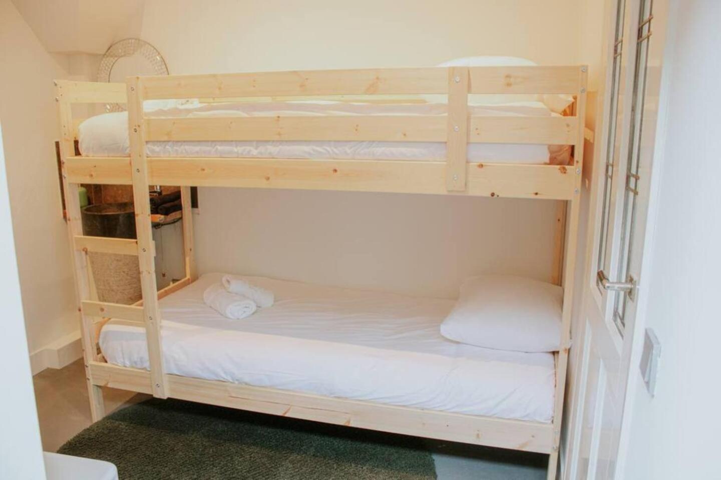 Boutique 2Br Apt With Garden At Fontys Тилбург Екстериор снимка